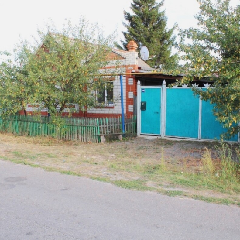 Дом в с. Ниновка Новооскольского района Белгородской области